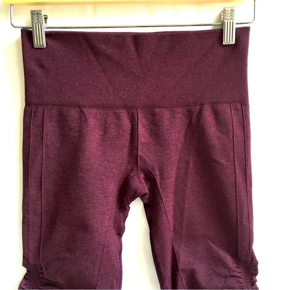 Lululemon The Flow Compression Ruched Crop II Thights Heathered Berry Yum Size 4